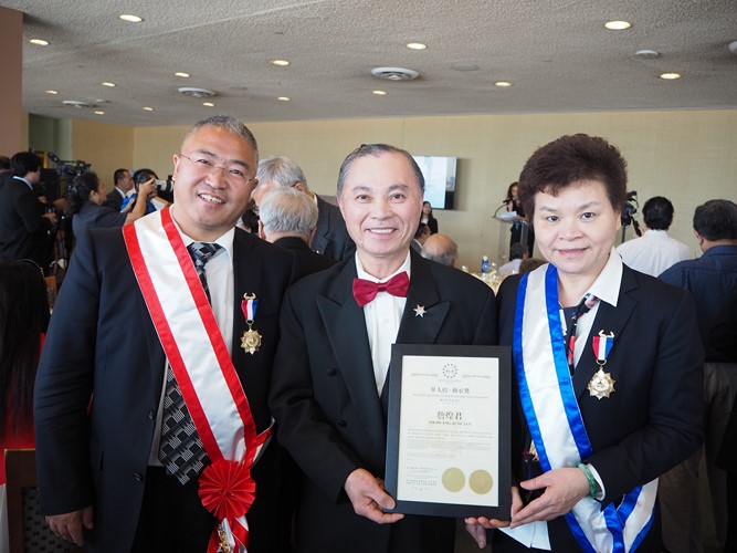 2016年詹煌君先生於美國紐約聯合國總部獲頒「2016第六屆華人榜‧傳承獎」