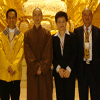 2010與中台禪寺執行長見允法師在寶殿前合影